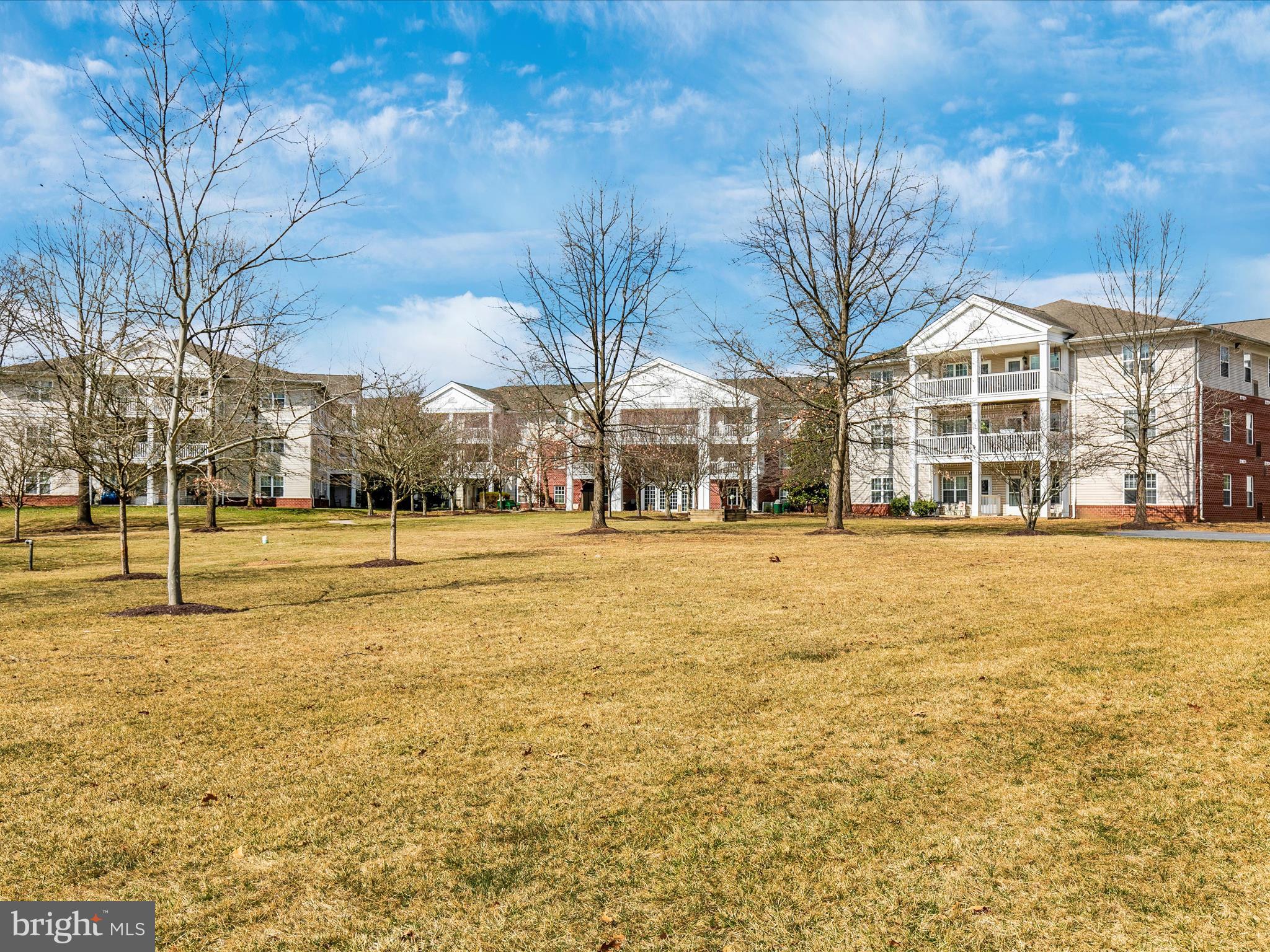 SPRING RIDGE - Residential