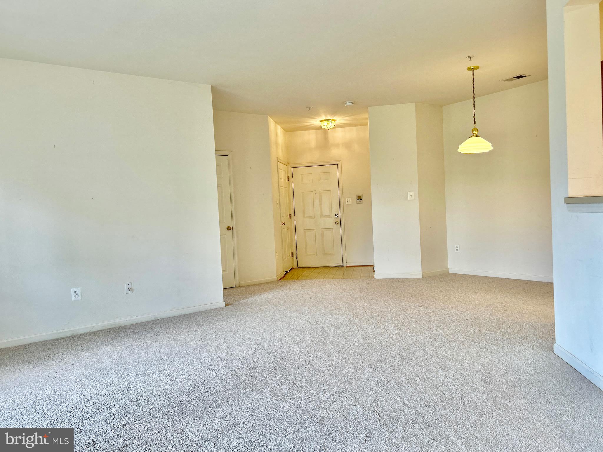 SPRING RIDGE - Residential