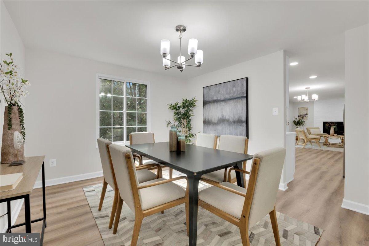 5713 OAK GREEN