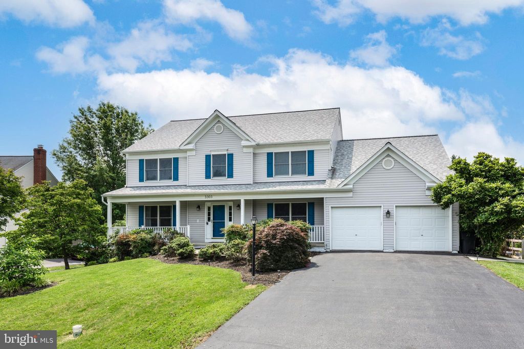 Photo of 3303 Tudor Court, ADAMSTOWN, MD 21710 (MLS # MDFR2065452)