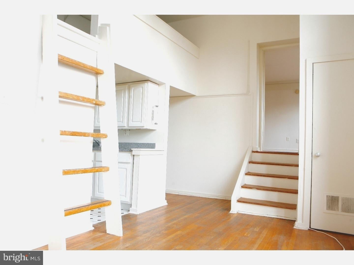 409 S 11TH STREET 3F