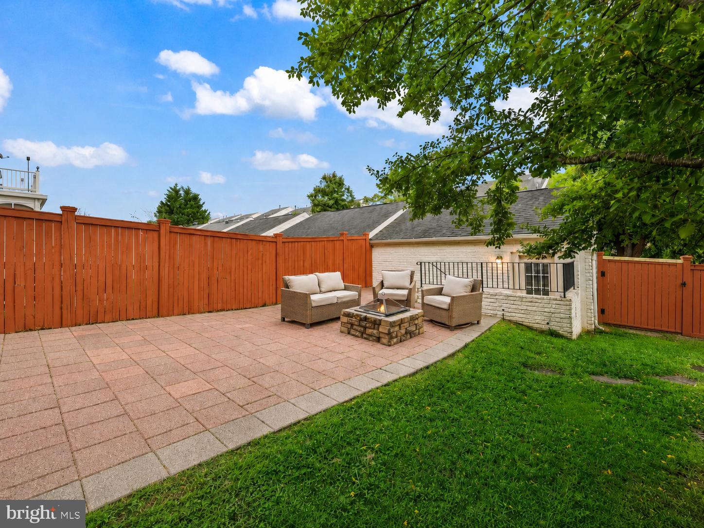 2725 CELESTIAL DRIVE