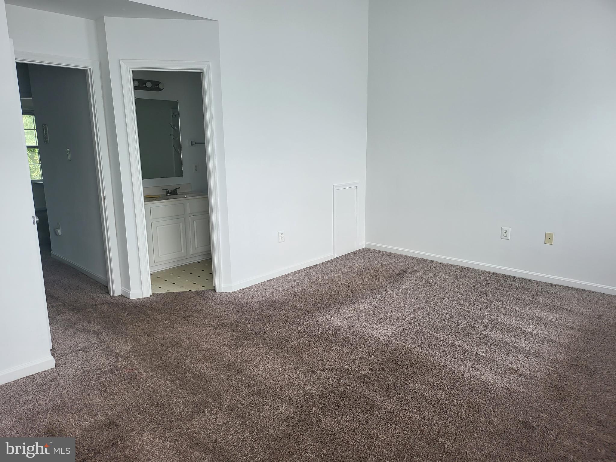 SOUTHWINDS SUB - Residential Lease