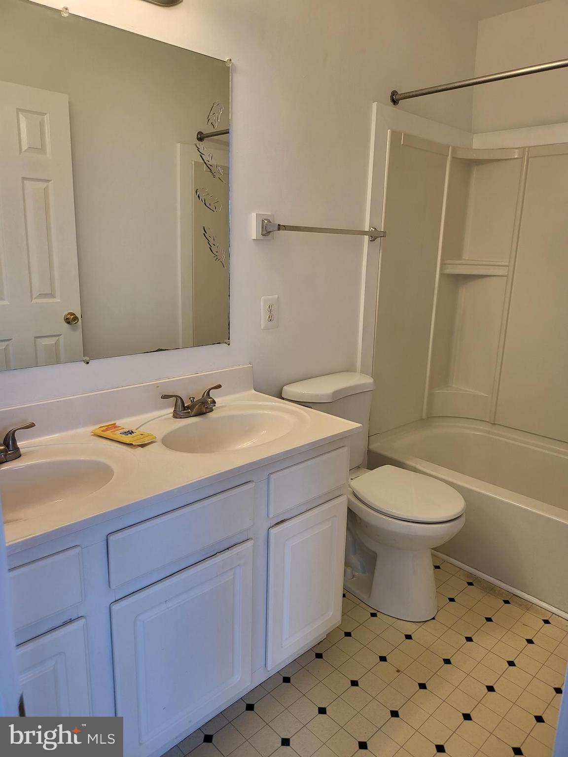 SOUTHWINDS SUB - Residential Lease