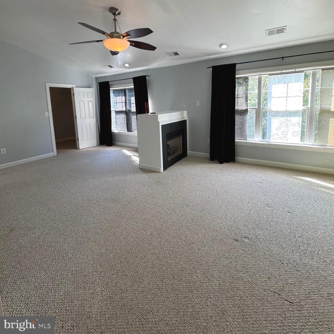 BLOOMS MILL - Residential Lease