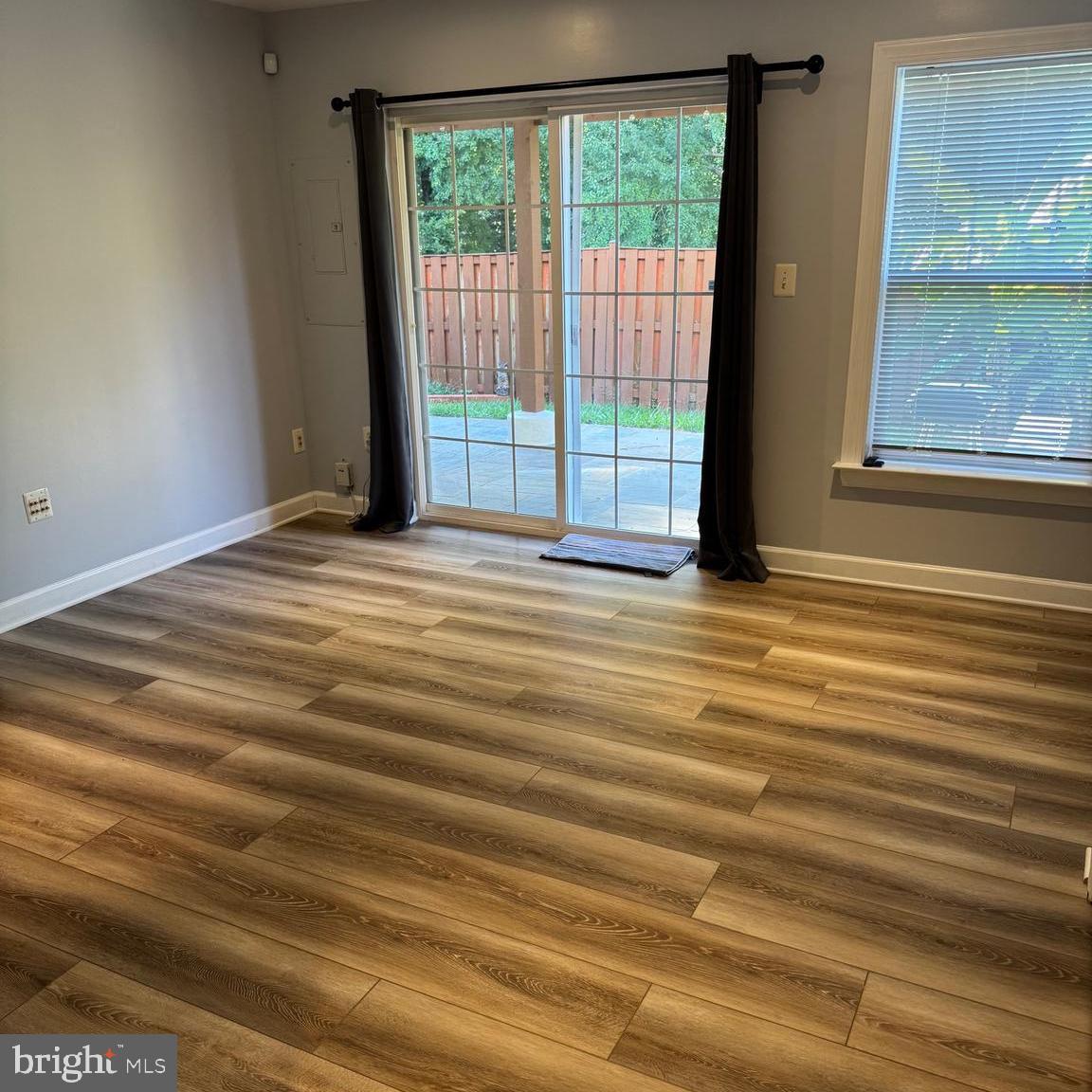 BLOOMS MILL - Residential Lease