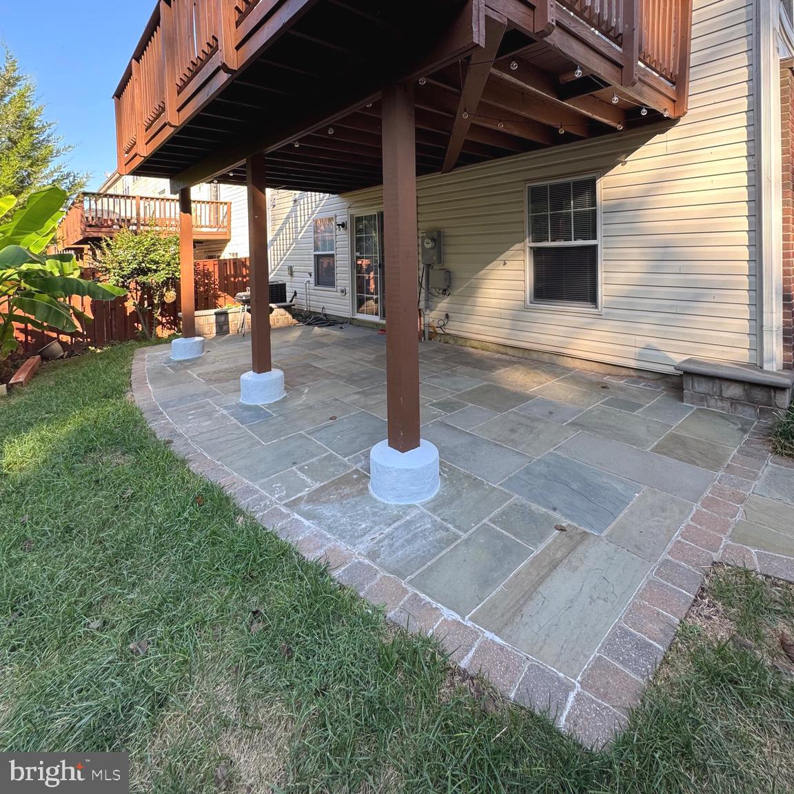 BLOOMS MILL - Residential Lease