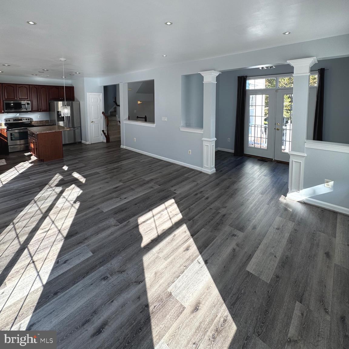 BLOOMS MILL - Residential Lease