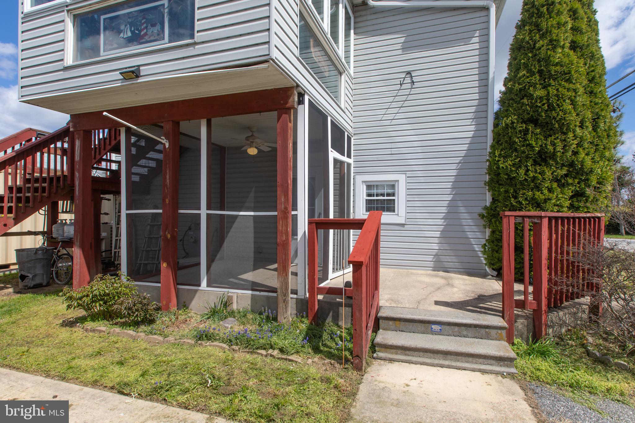 GLENHURST - Residential Lease