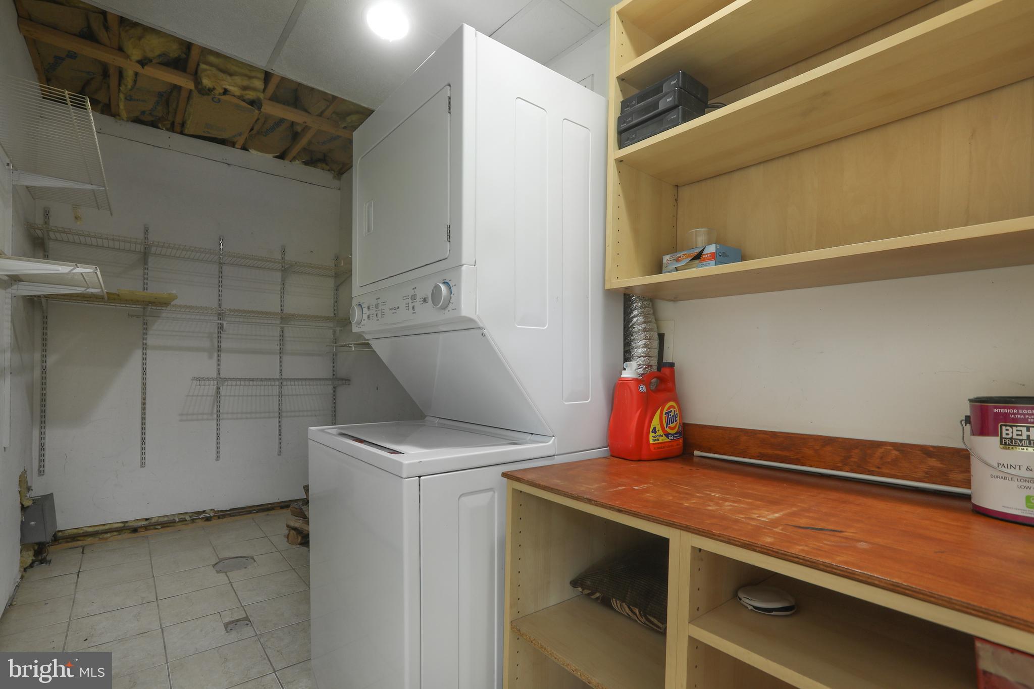 GLENHURST - Residential Lease