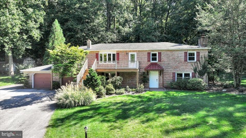 Homes For Sale - 654 Woodlawn Drive<br/> LEBANON, PA 17042