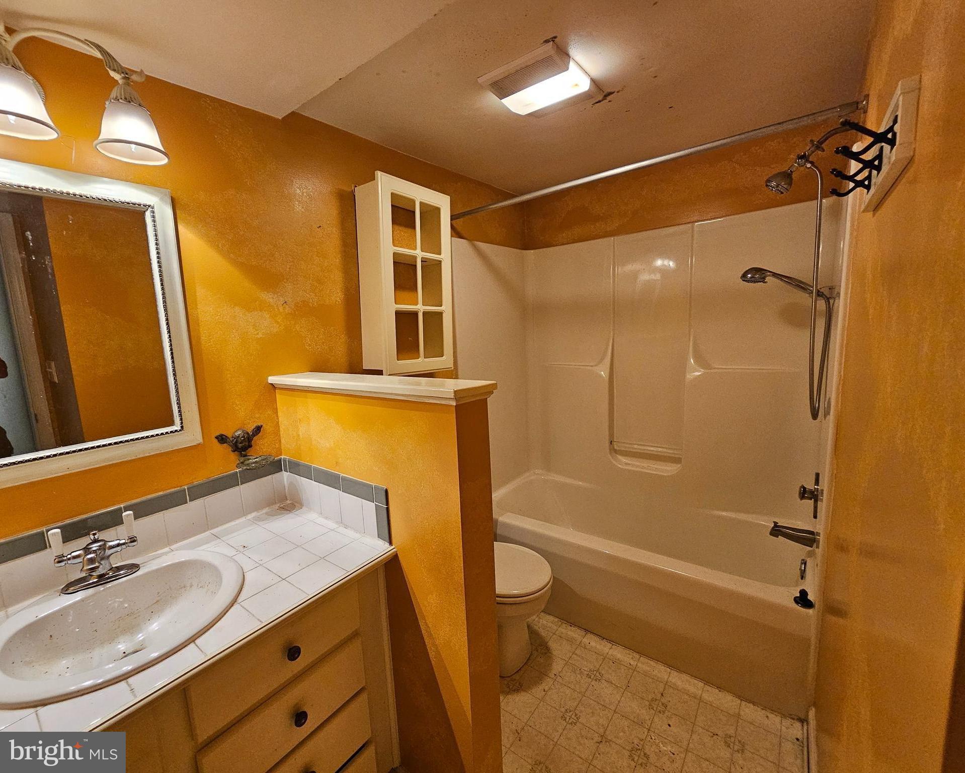 GREENBRIER - Residential