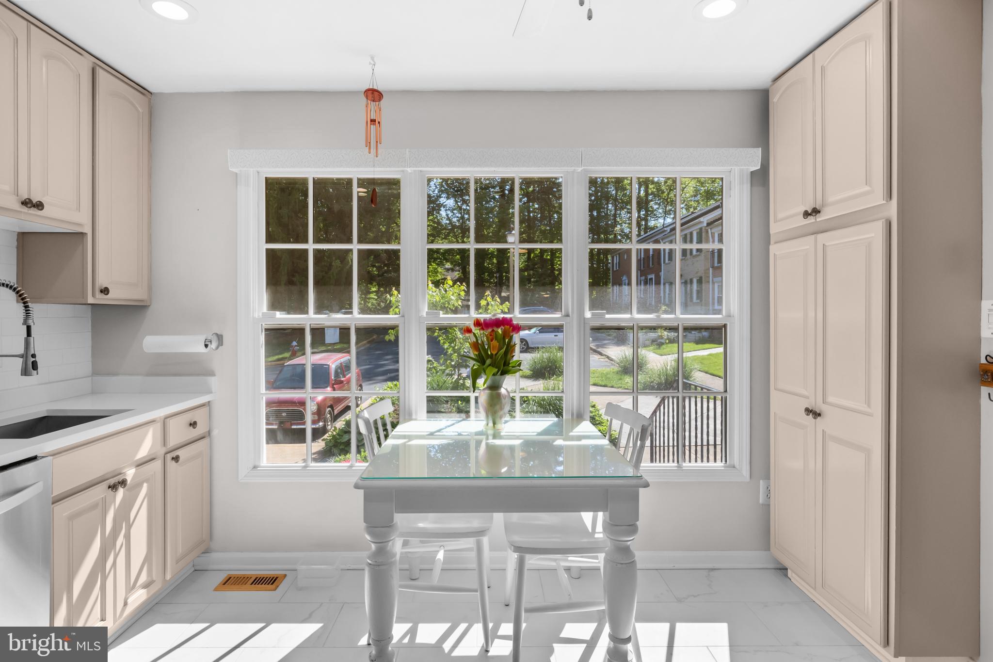 LAKE BRADDOCK - Residential