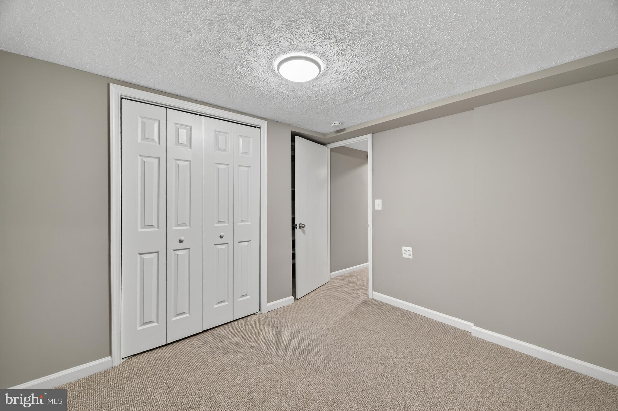 CHURCHILL TOWN SECTOR - Residential