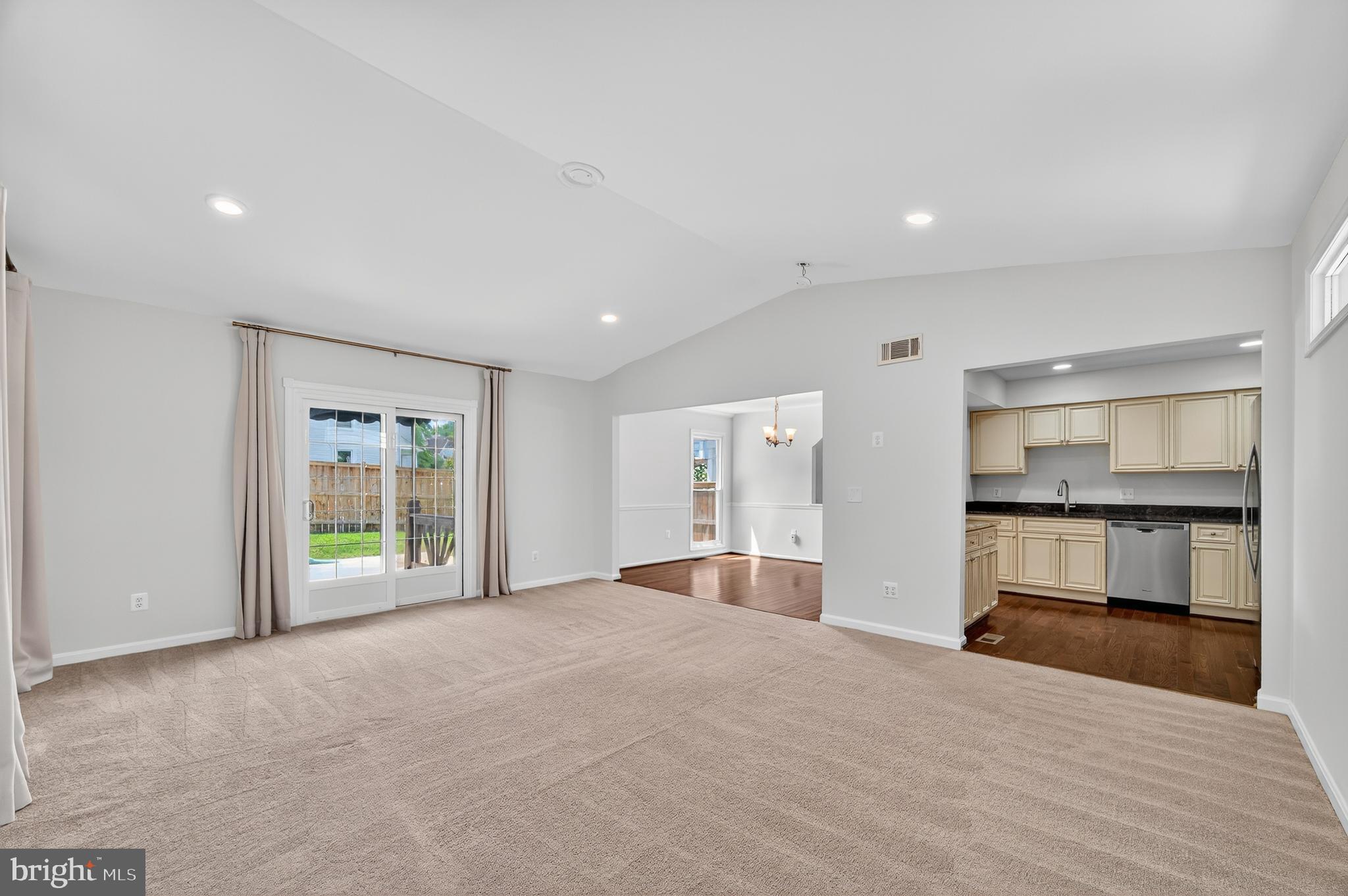 CHURCHILL TOWN SECTOR - Residential