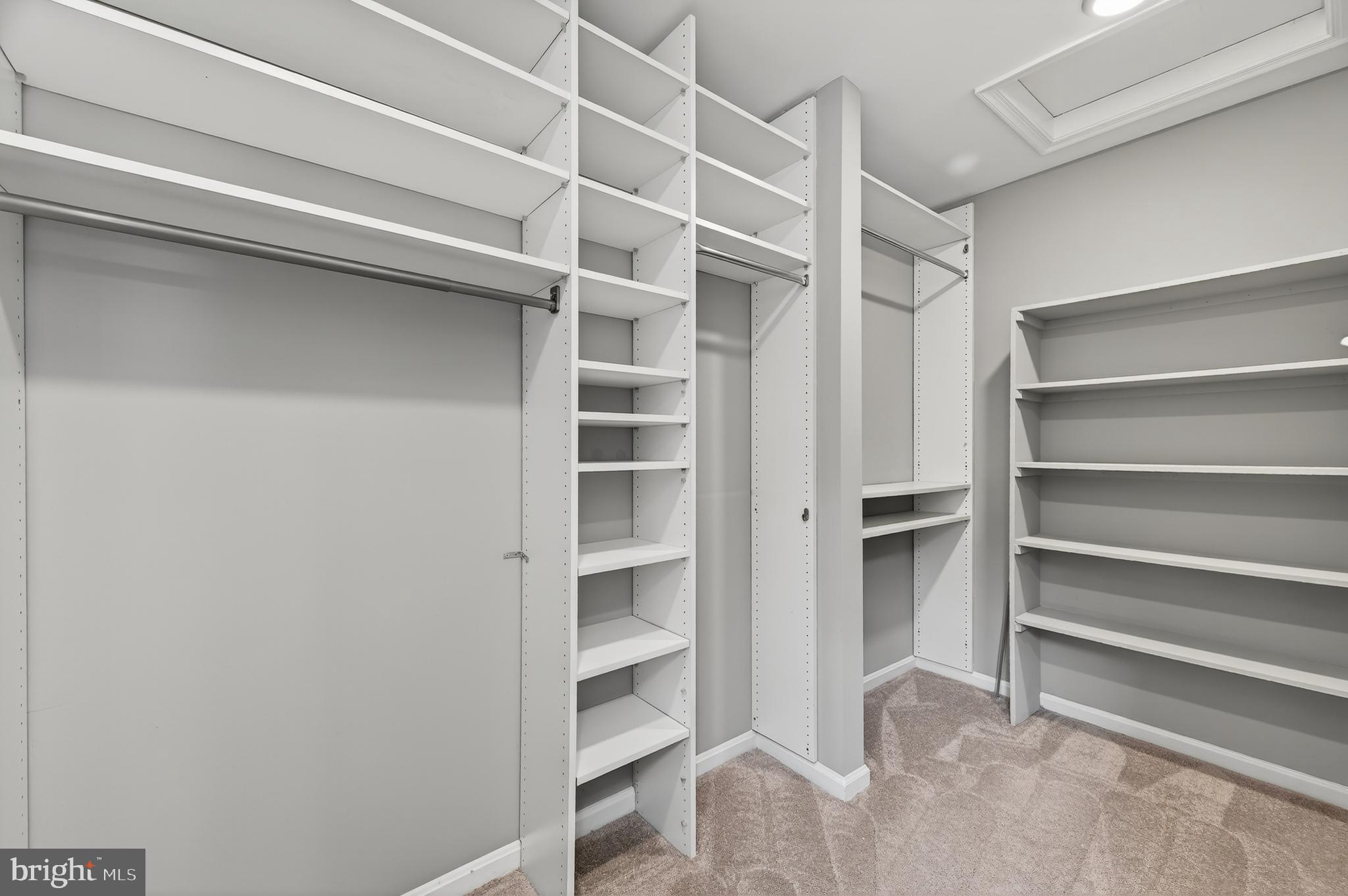 CHURCHILL TOWN SECTOR - Residential