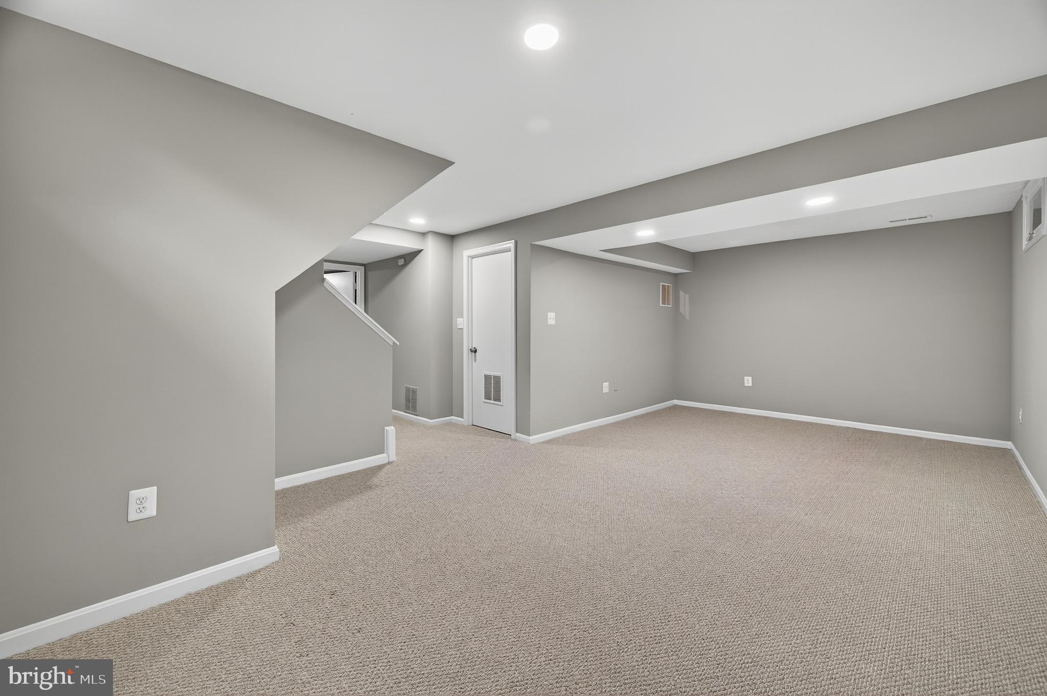 CHURCHILL TOWN SECTOR - Residential