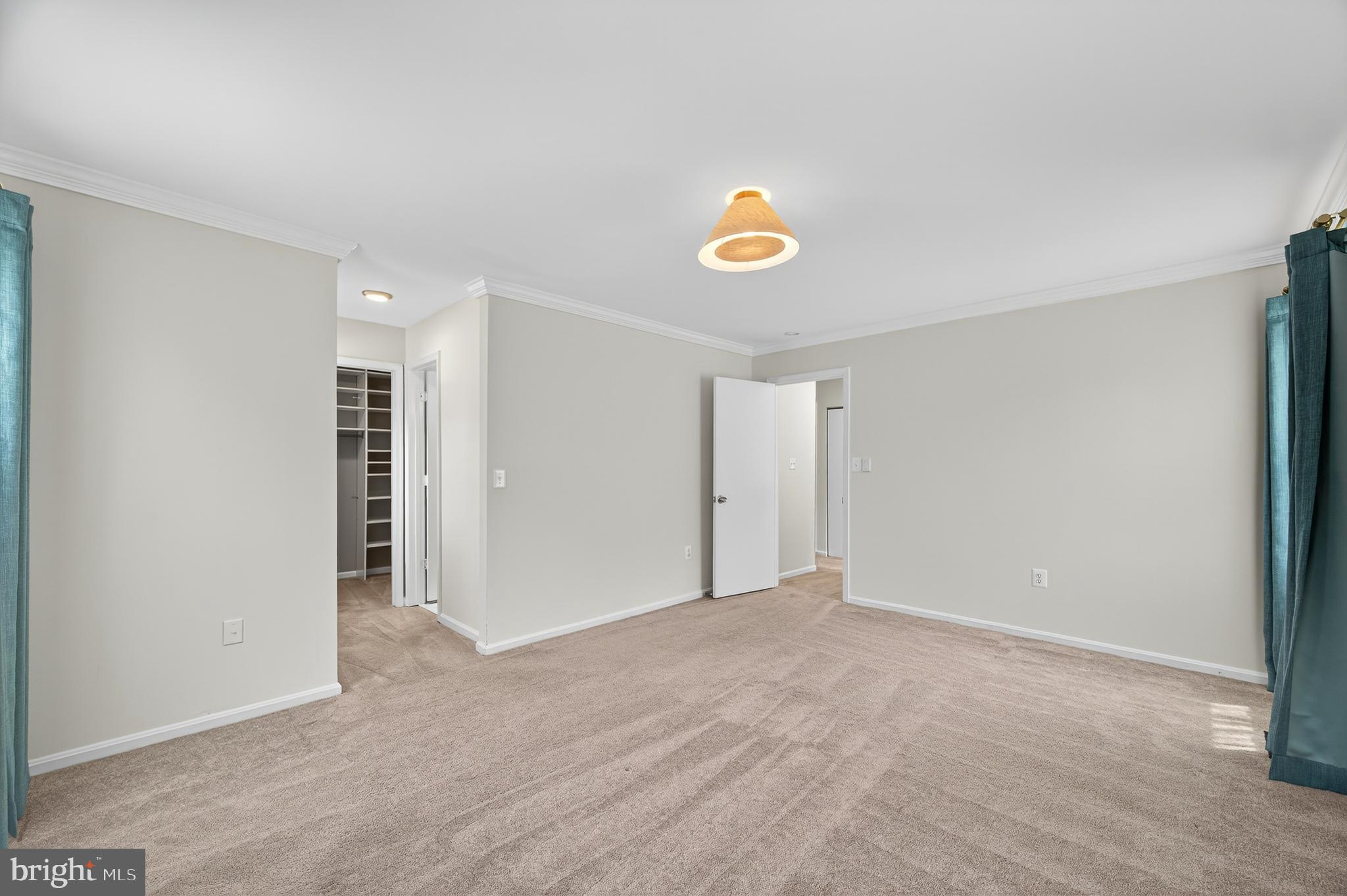 CHURCHILL TOWN SECTOR - Residential