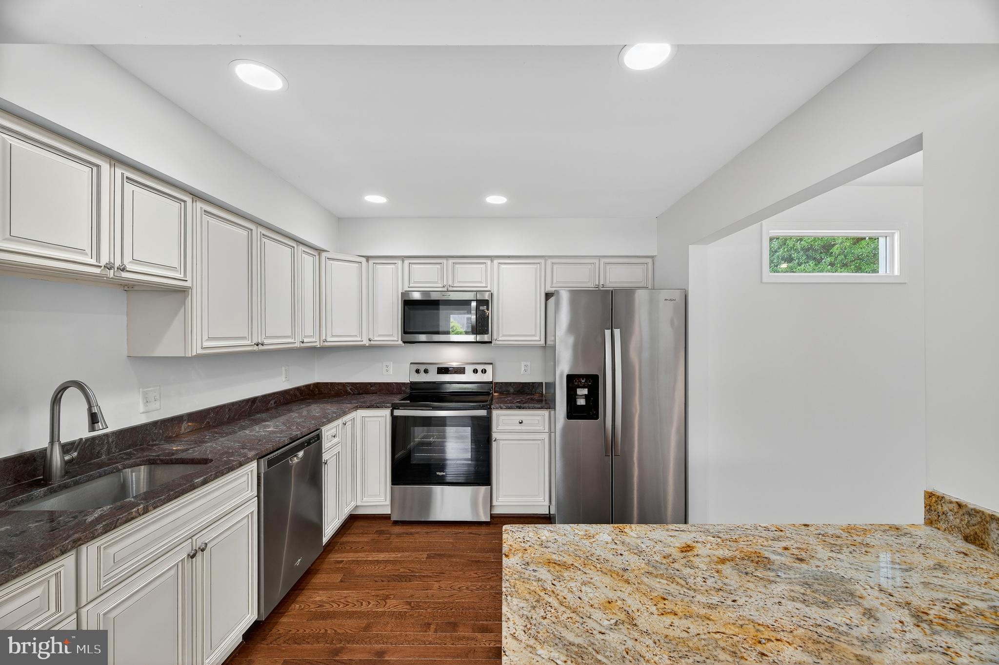 CHURCHILL TOWN SECTOR - Residential