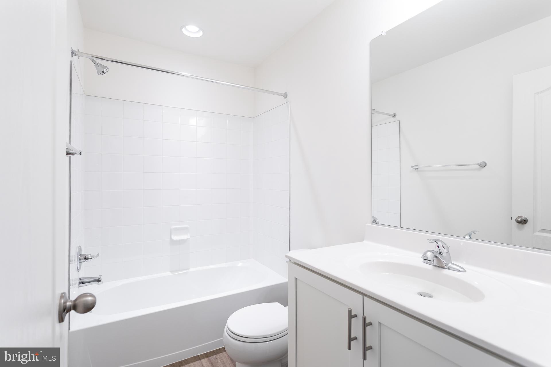 ARCHERS ROCK - Residential