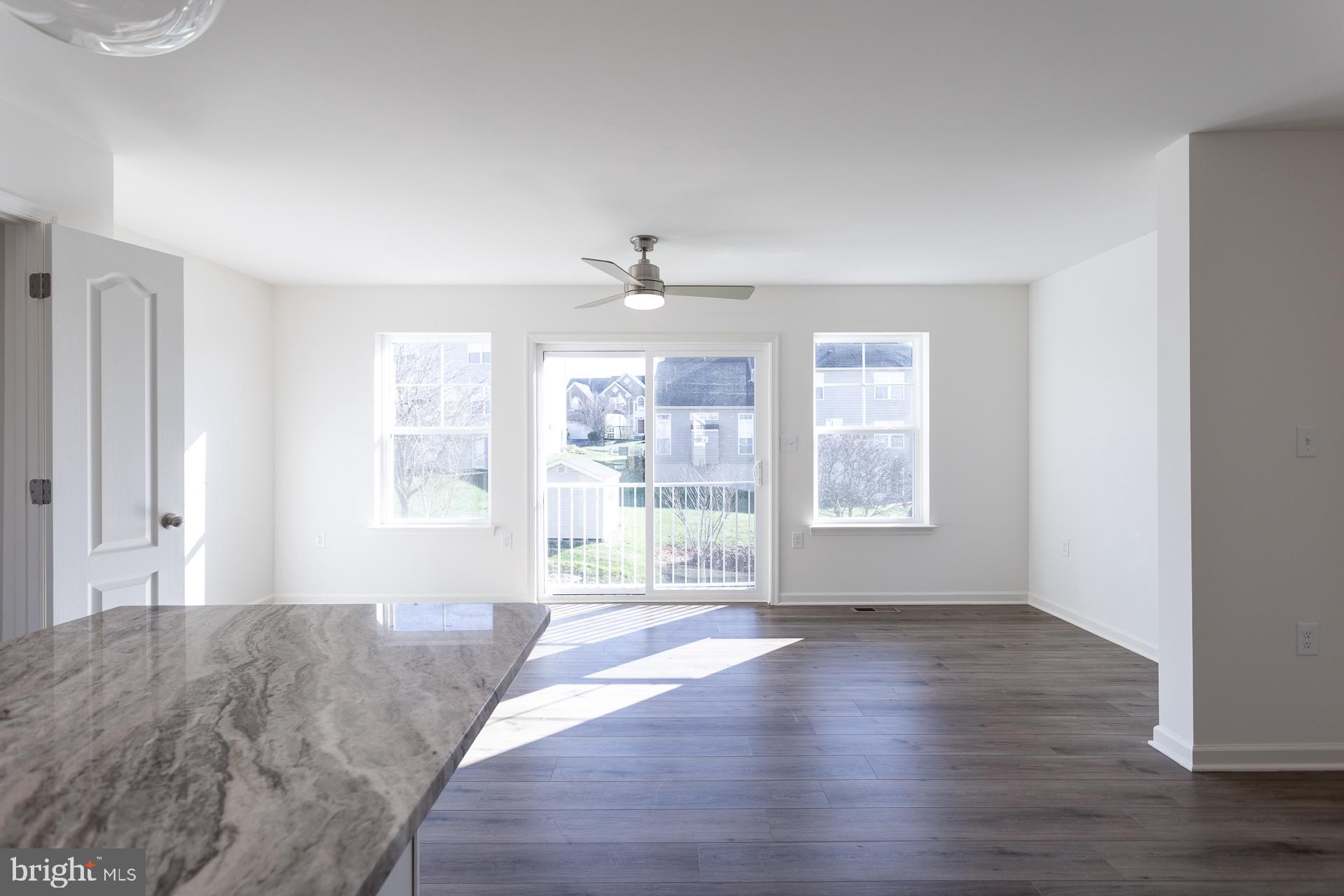 ARCHERS ROCK - Residential