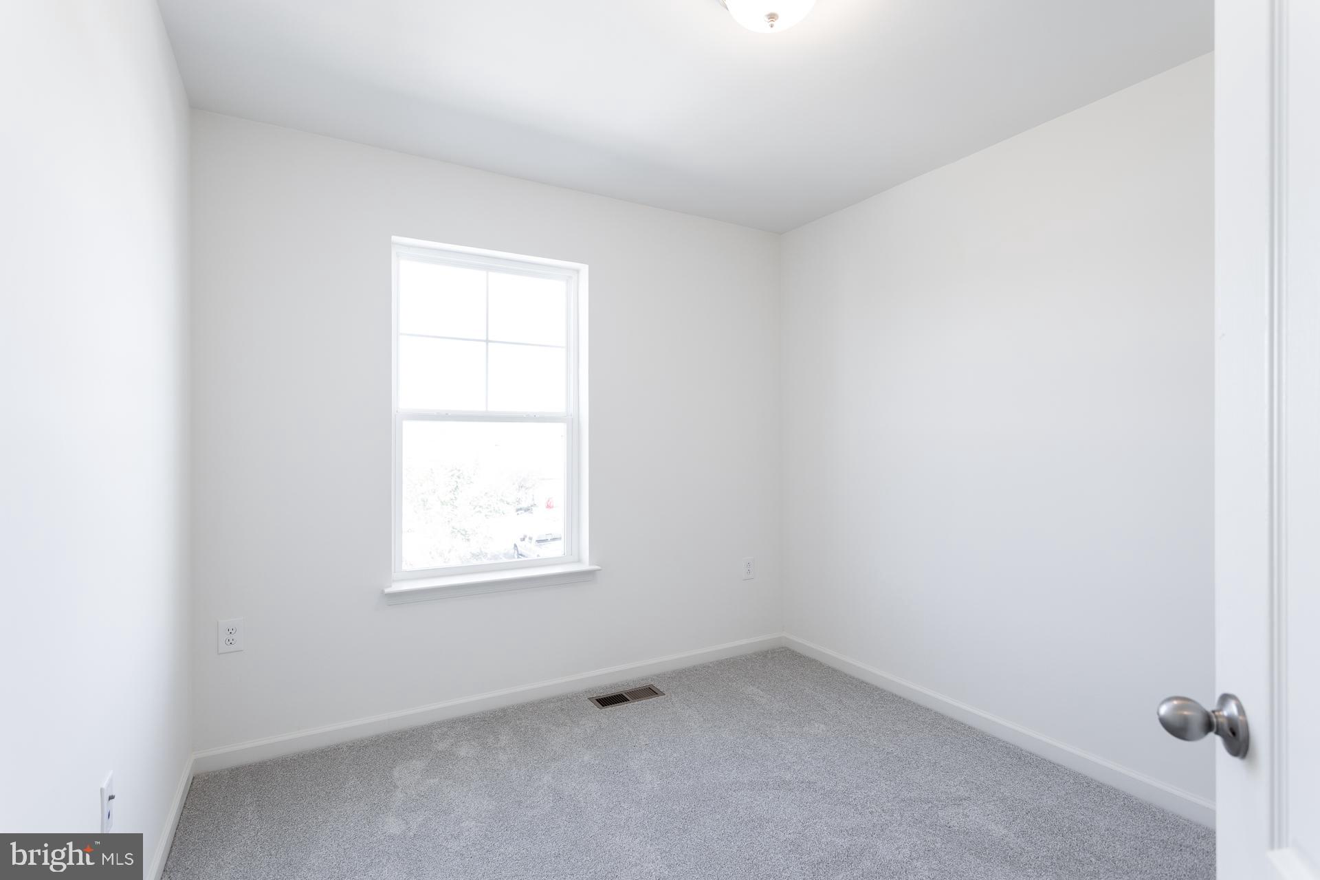 ARCHERS ROCK - Residential