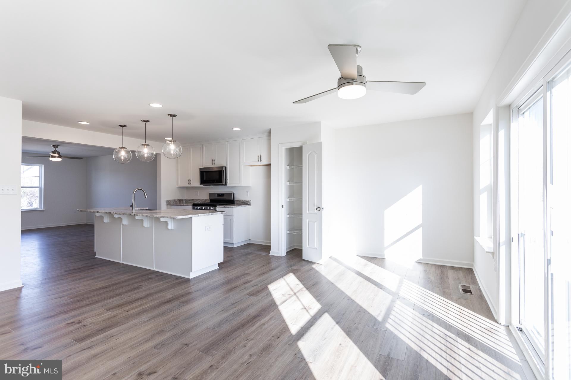 ARCHERS ROCK - Residential