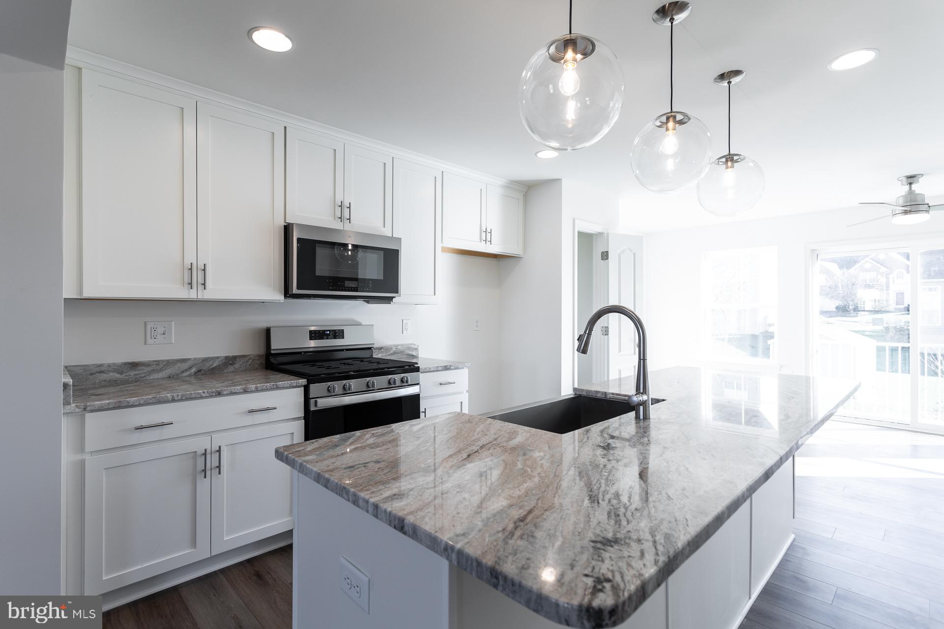 ARCHERS ROCK - Residential