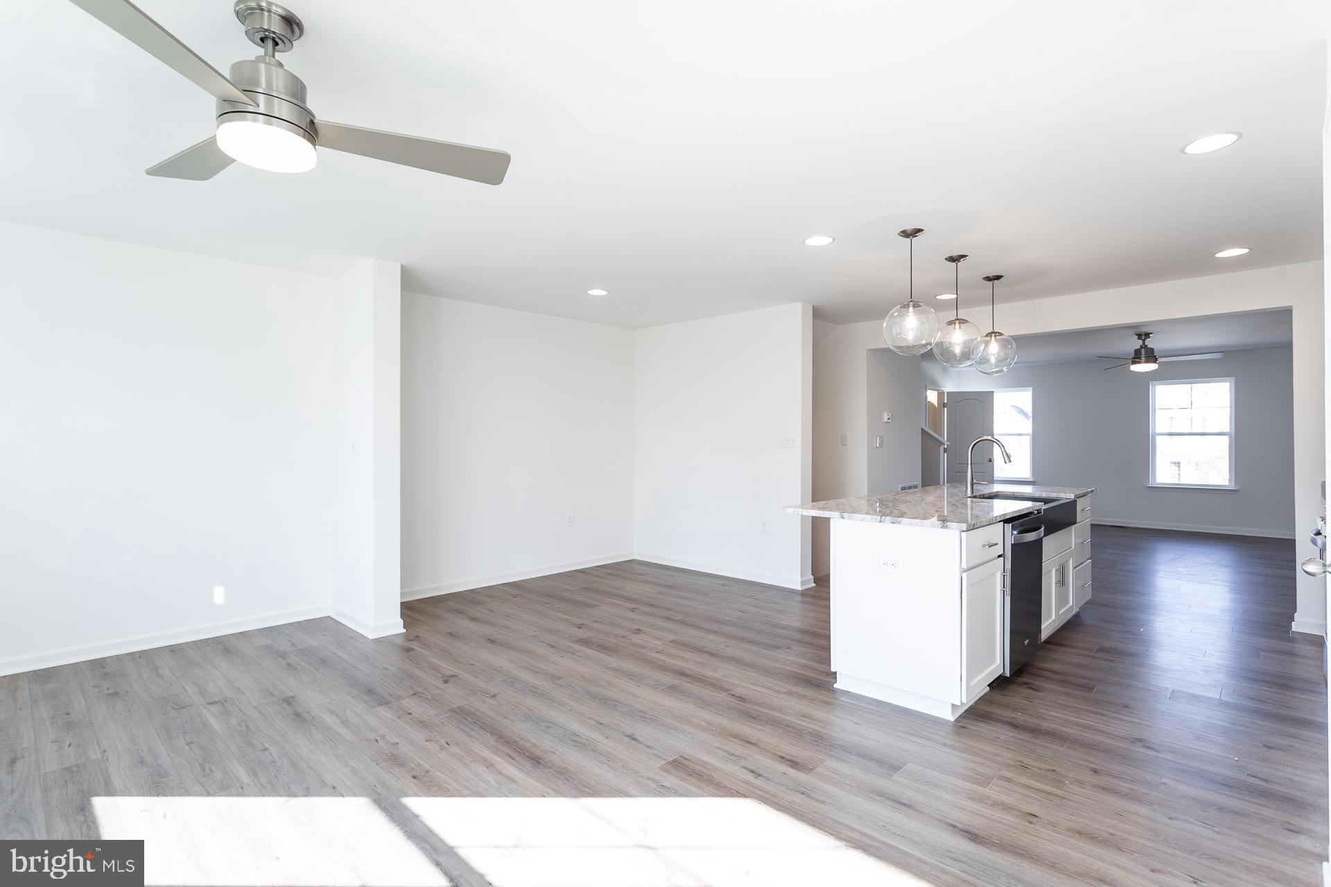 ARCHERS ROCK - Residential