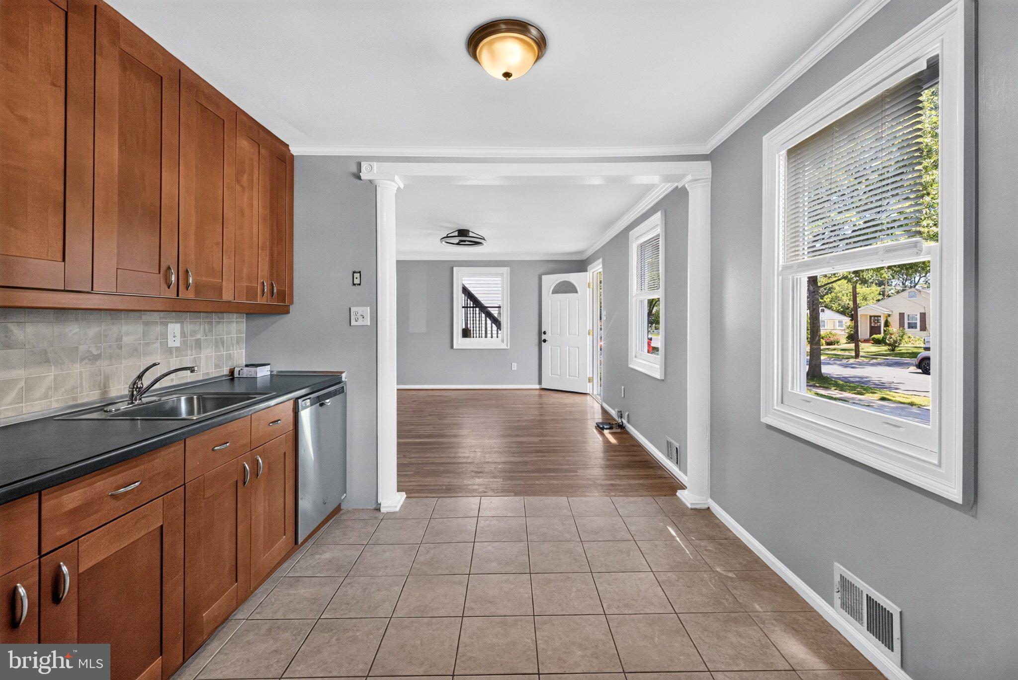 608 BURGUNDY DRIVE