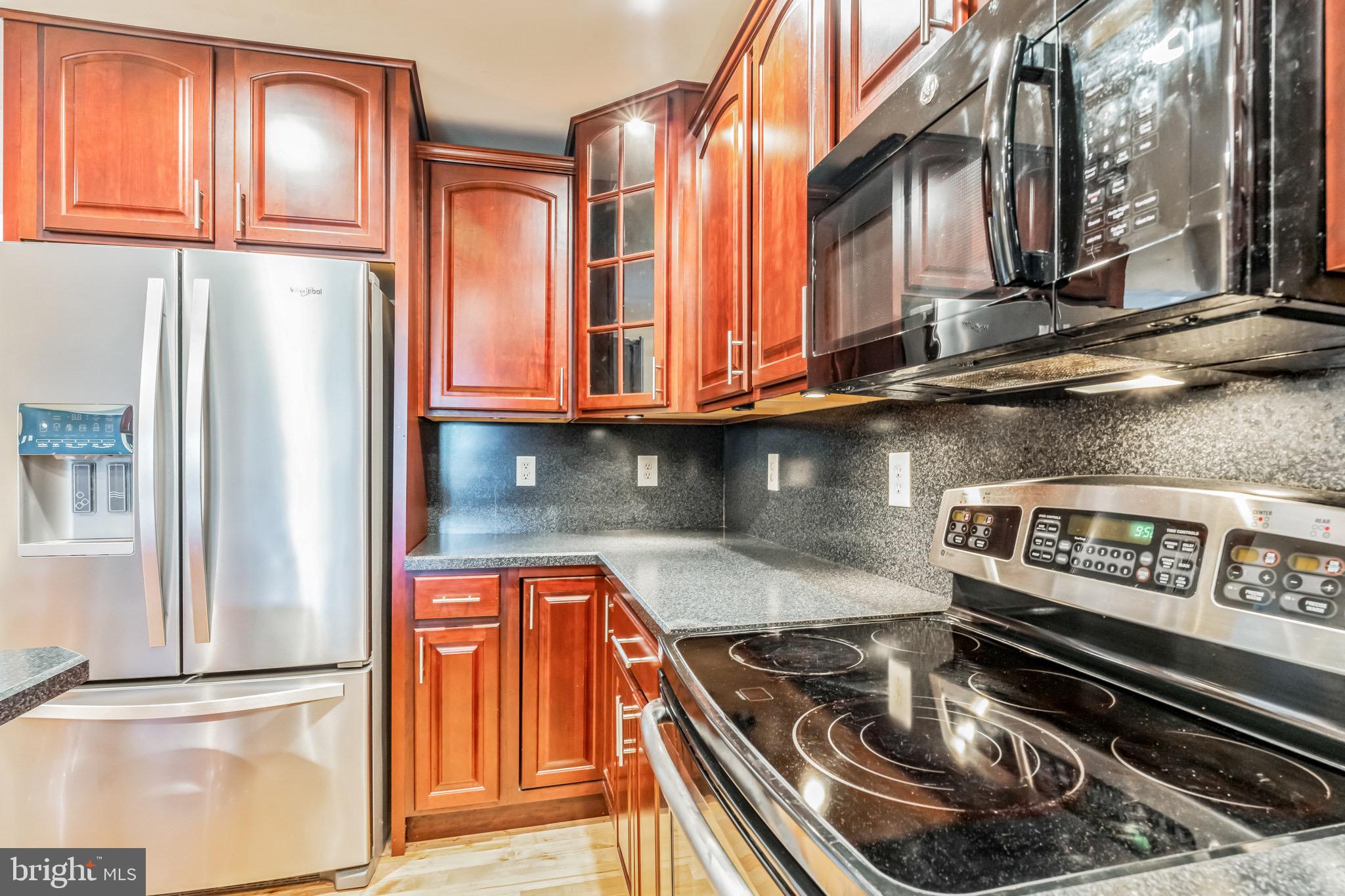 LOCUST HILL - Residential