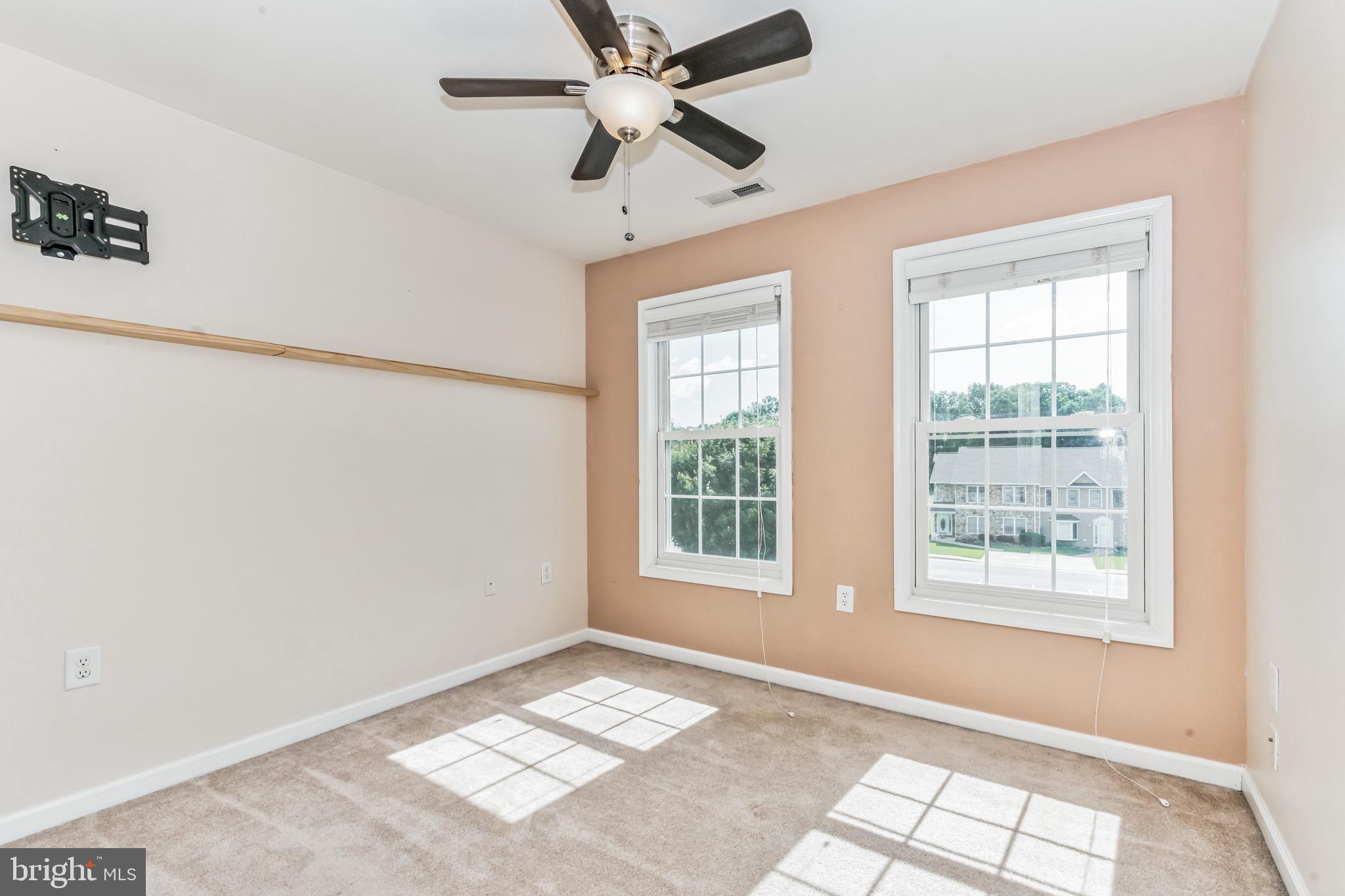 LOCUST HILL - Residential