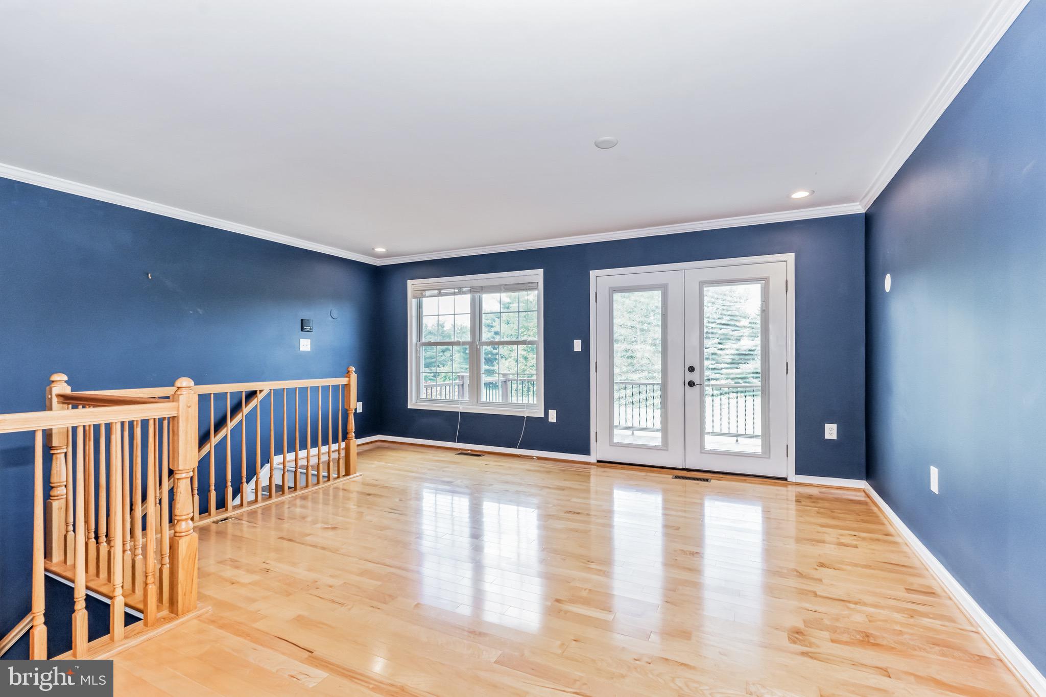 LOCUST HILL - Residential