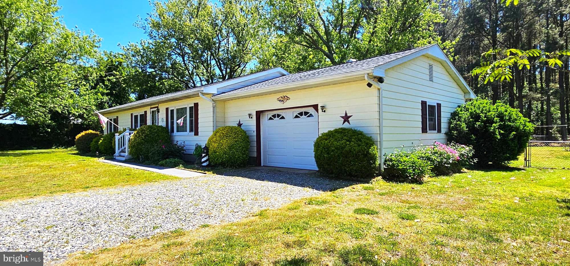 27195 HEARTS EASE ROAD