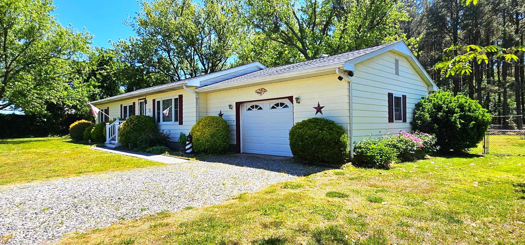 27195 HEARTS EASE ROAD