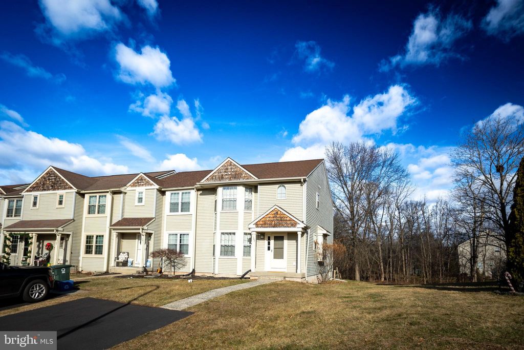 Photo of 322 Kent Lane, PERKASIE, PA 18944 (MLS # PABU2112018)