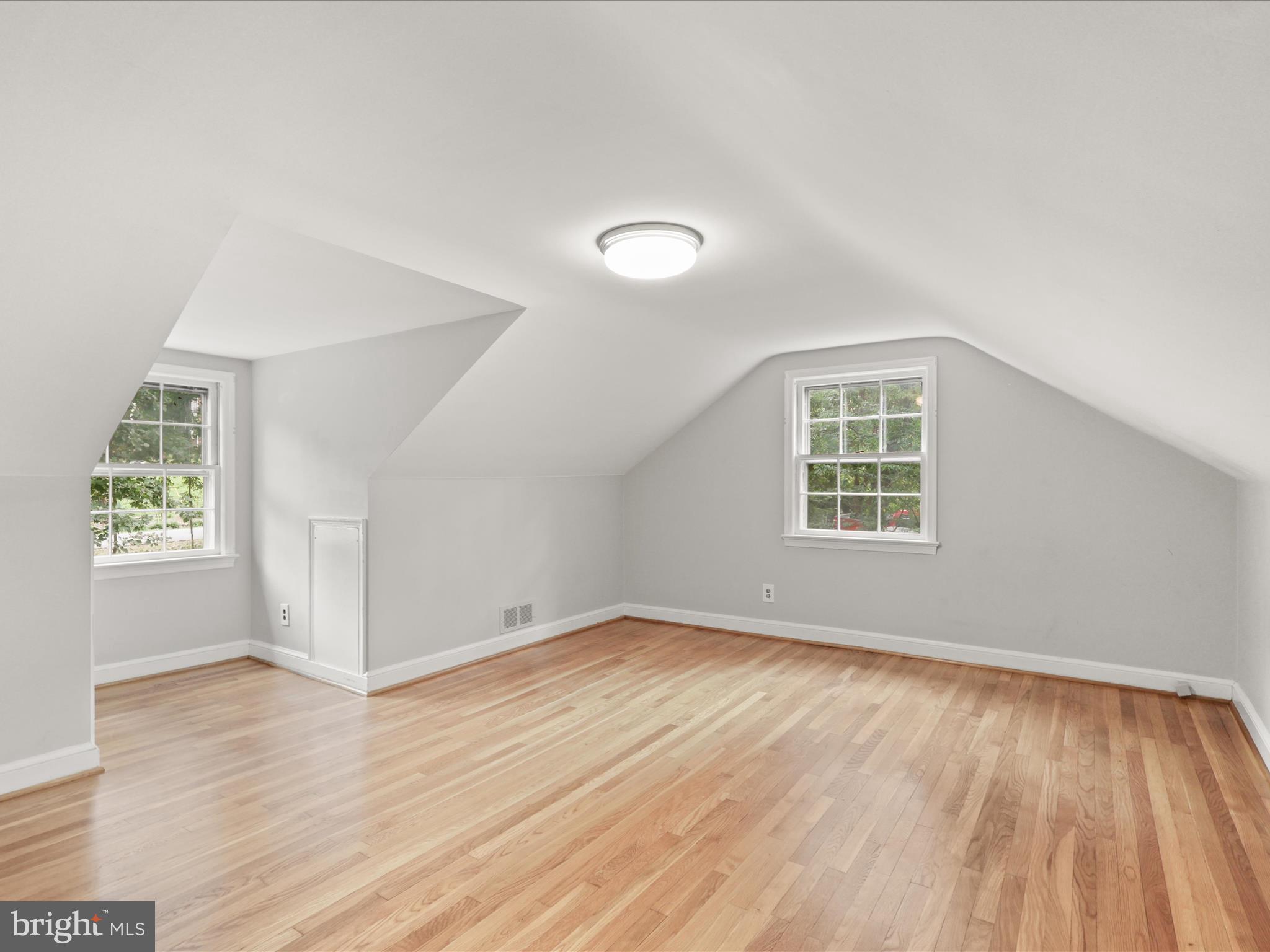 WOODLEY - Residential