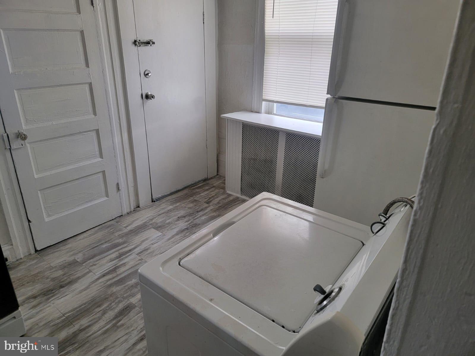 ROSEMONT - Residential Lease