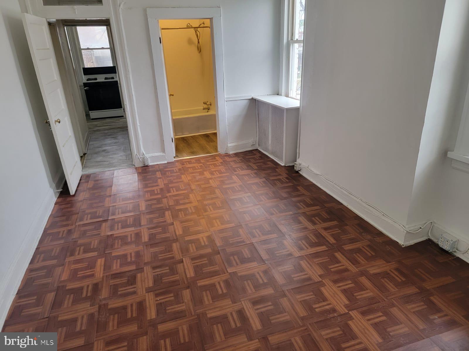 ROSEMONT - Residential Lease