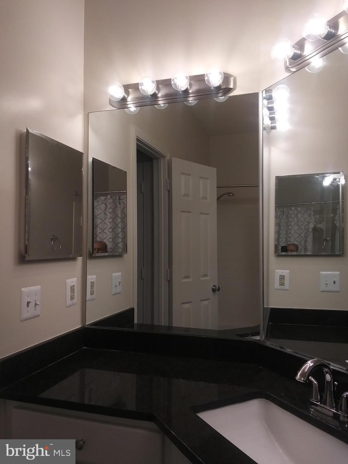 STONECROFT CONDO - Residential