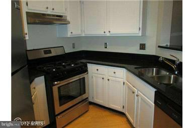 STONECROFT CONDO - Residential