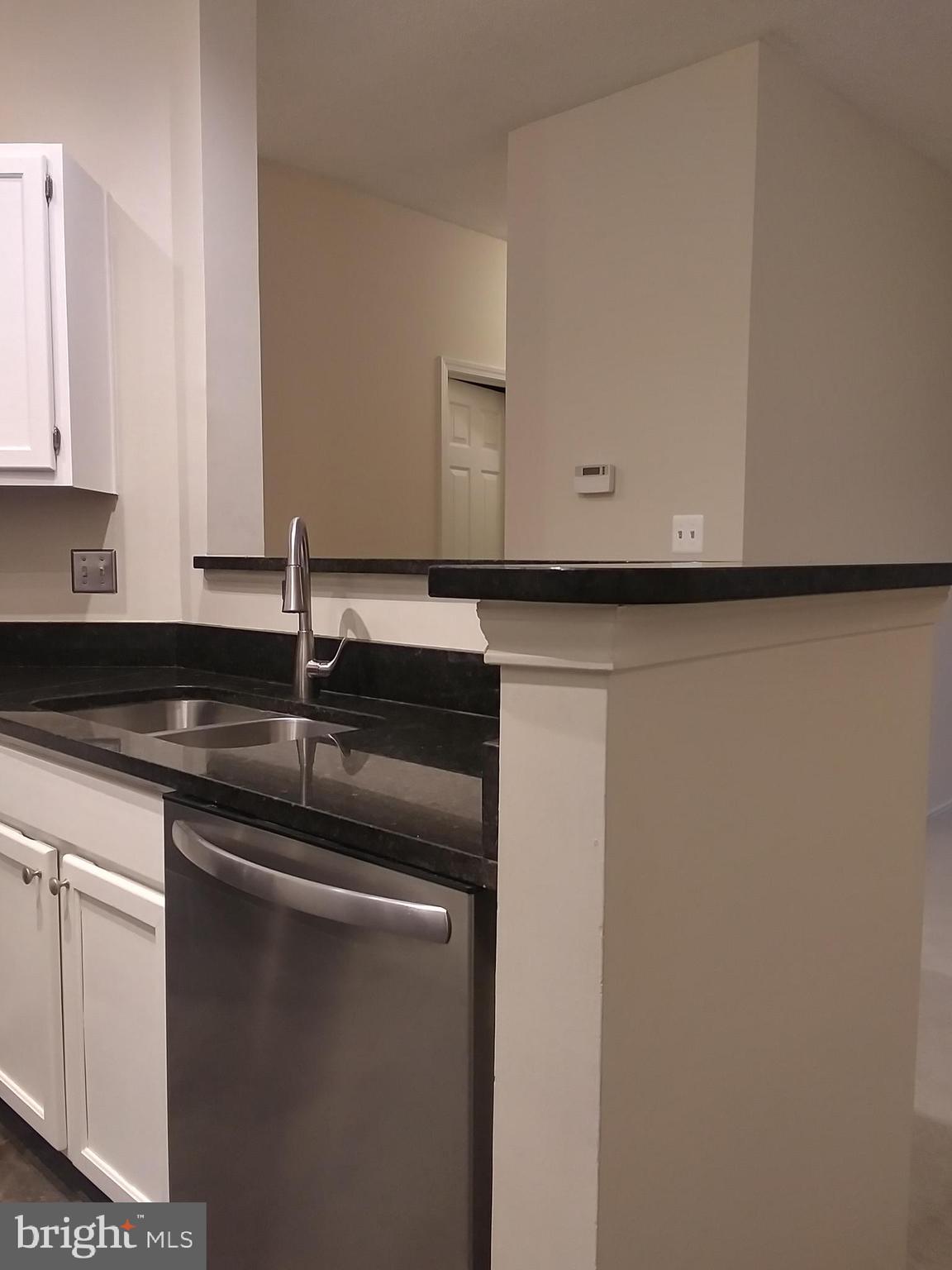 STONECROFT CONDO - Residential