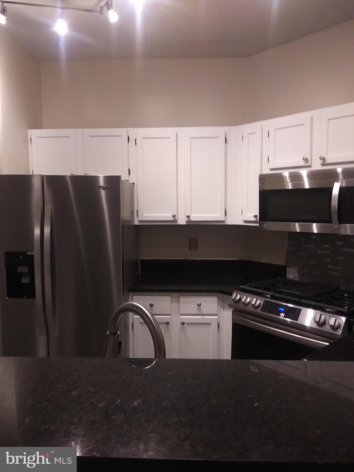 STONECROFT CONDO - Residential