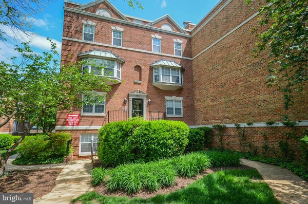 3631 38TH ST NW APT 102, WASHINGTON, DC 20016 - Image 0fb5441adbbb4a55a0ddd54c29c88ea4/1114917178