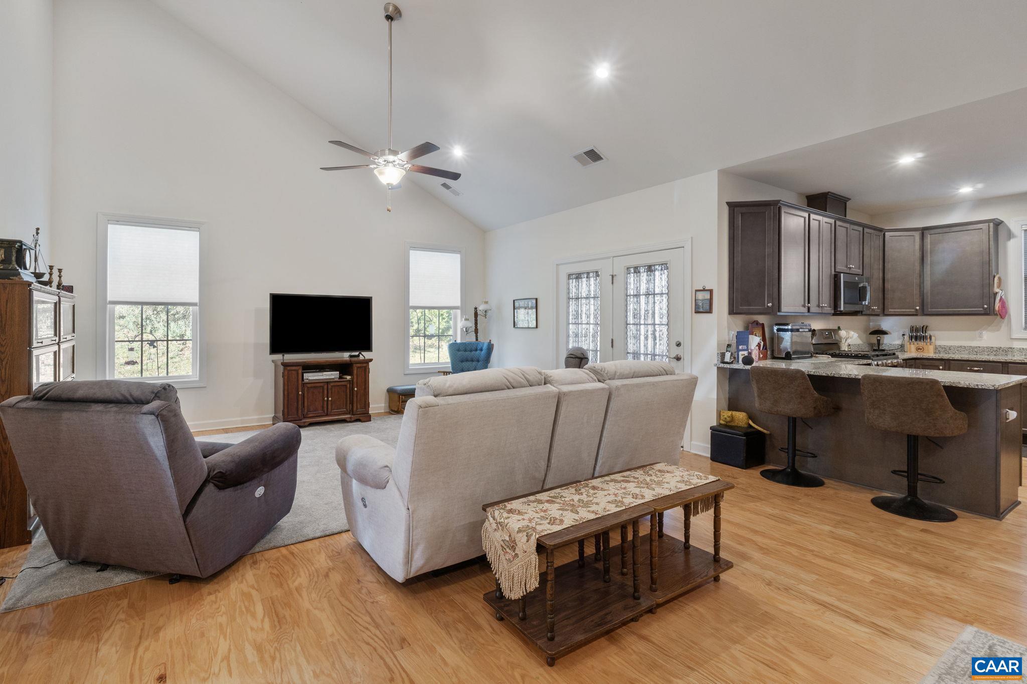 THE VILLAGES AT NAHOR - Residential