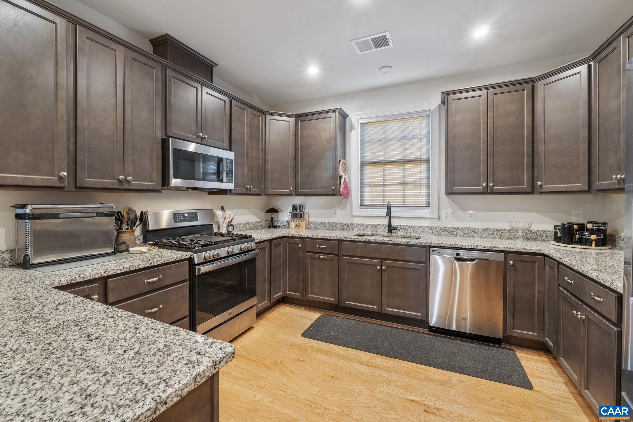 THE VILLAGES AT NAHOR - Residential