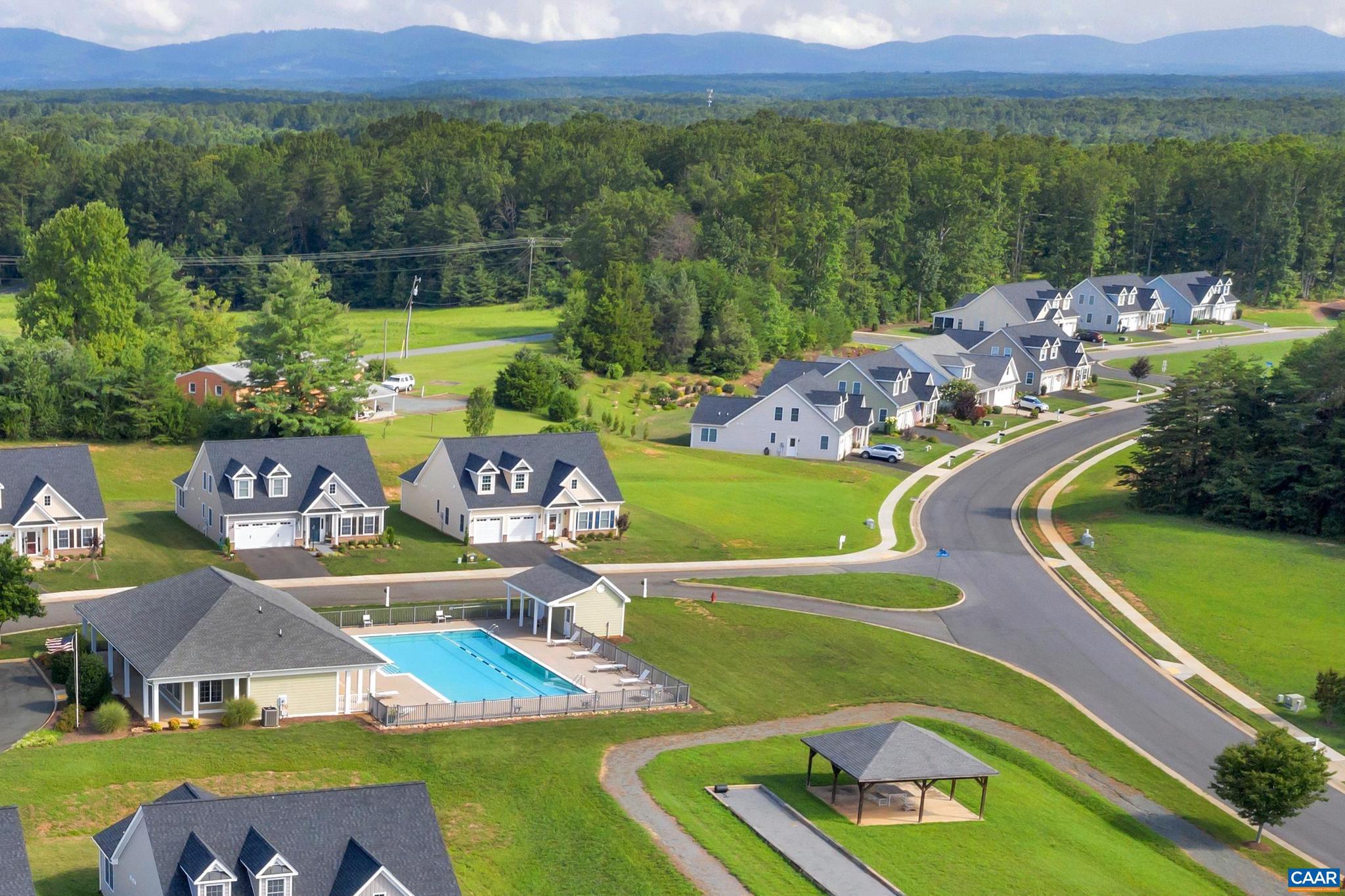 THE VILLAGES AT NAHOR - Residential