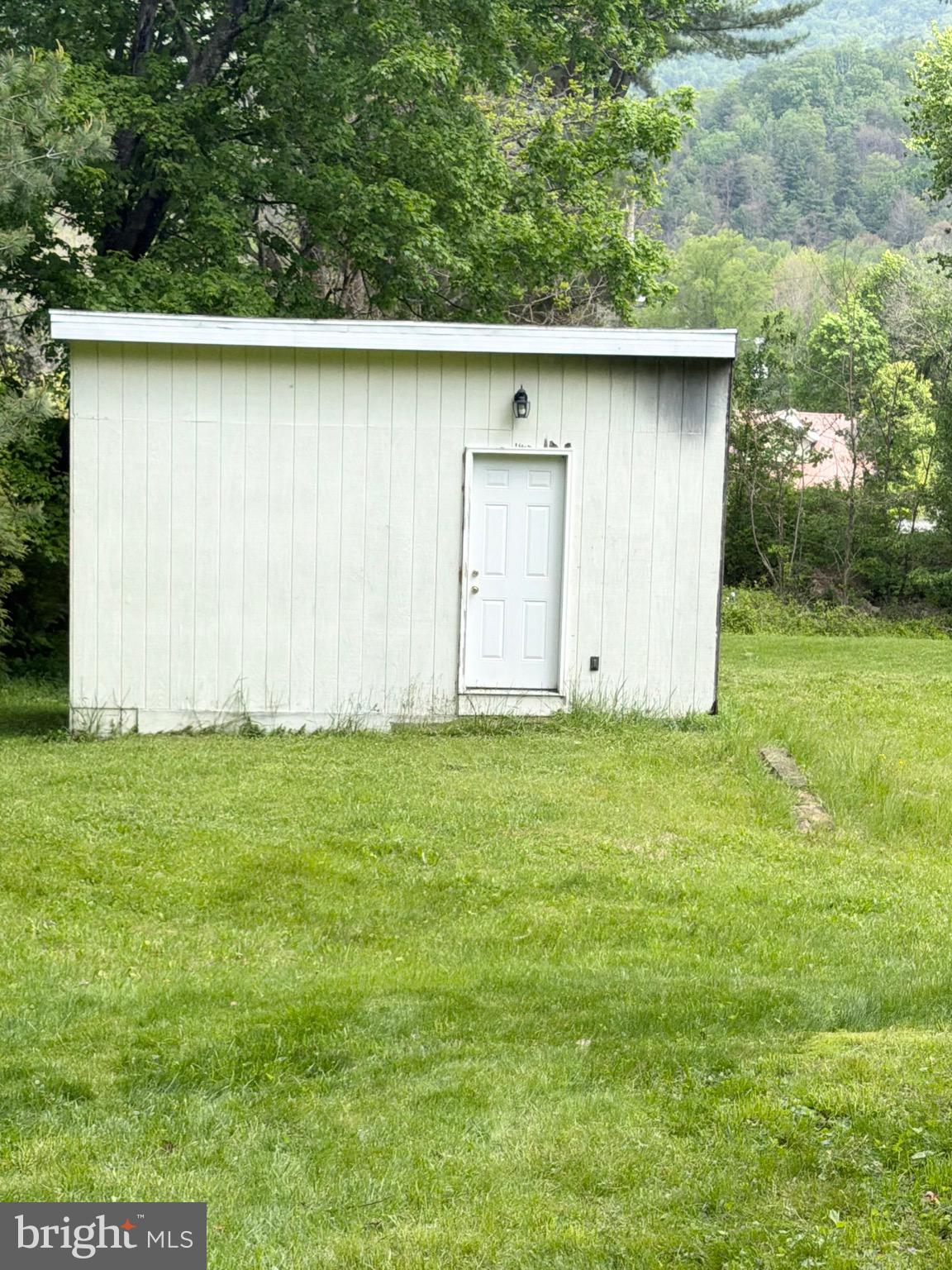 NONE AVAILABLE - Land