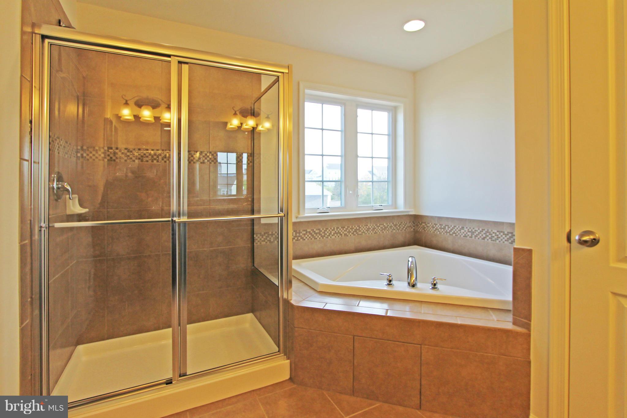 SHERIDAN ESTATES - Residential