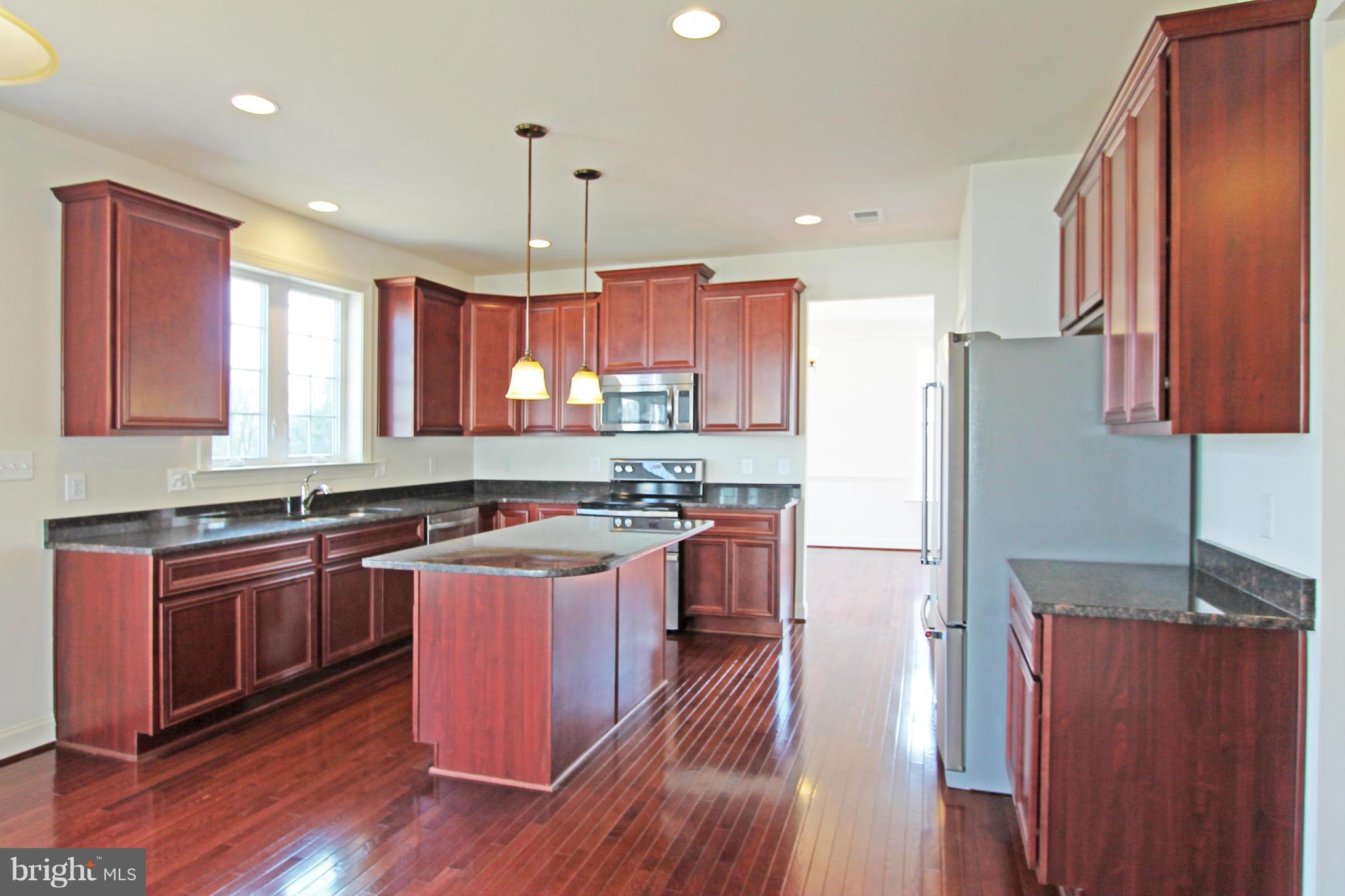 SHERIDAN ESTATES - Residential